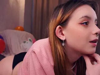 Eda's Live Sex Cam Show