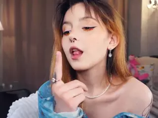 Eda's Live Sex Cam Show