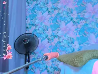 YaaaNaaa's Live Sex Cam Show