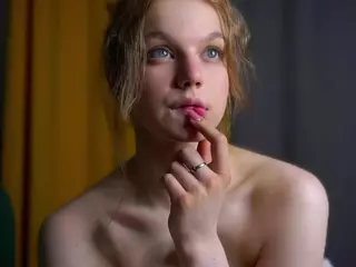 AlodiaGanter's Live Sex Cam Show