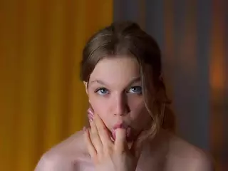 AlodiaGanter's Live Sex Cam Show