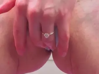 BreeBench's Live Sex Cam Show