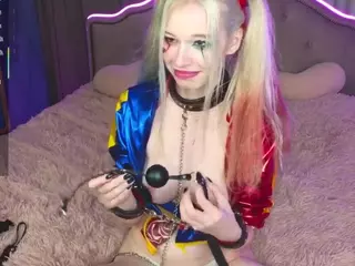 Mona's Live Sex Cam Show