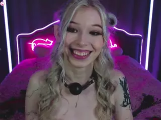 Mona's Live Sex Cam Show