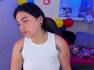 Live cam show with luna-torres