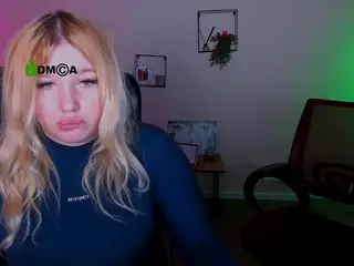 lusy-puff's Live Sex Cam Show