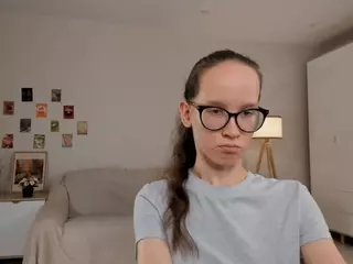 LynetteBails's Live Sex Cam Show