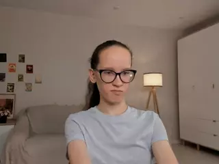 LynetteBails's Live Sex Cam Show