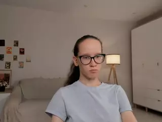 LynetteBails's Live Sex Cam Show