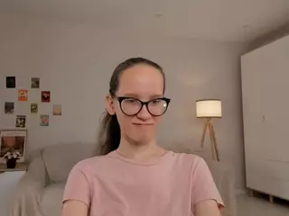 LynetteBails's Live Sex Cam Show