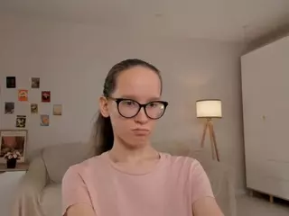 LynetteBails's Live Sex Cam Show