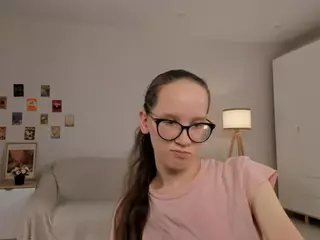 LynetteBails's Live Sex Cam Show