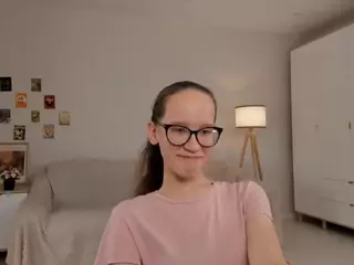 LynetteBails's Live Sex Cam Show