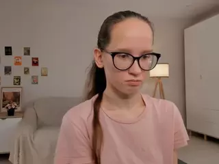 LynetteBails's Live Sex Cam Show