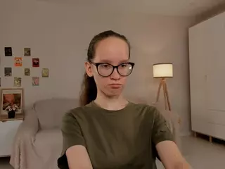 LynetteBails's Live Sex Cam Show