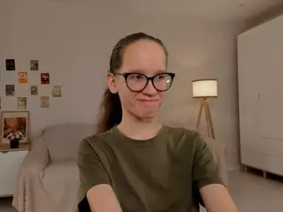 LynetteBails's Live Sex Cam Show