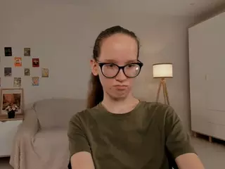 LynetteBails's Live Sex Cam Show