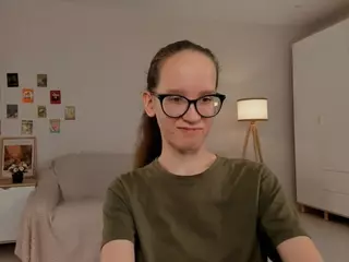 LynetteBails's Live Sex Cam Show