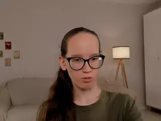 LynetteBails's Live Sex Cam Show