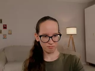 LynetteBails's Live Sex Cam Show
