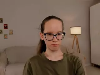 LynetteBails's Live Sex Cam Show