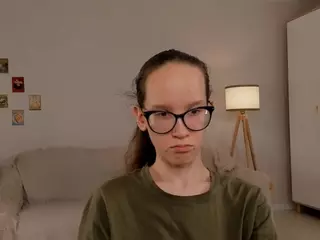 LynetteBails's Live Sex Cam Show