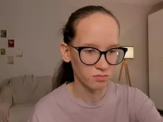 LynetteBails's Live Sex Cam Show