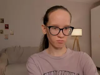 LynetteBails's Live Sex Cam Show