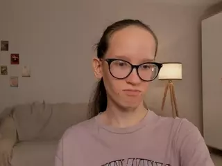 LynetteBails's Live Sex Cam Show