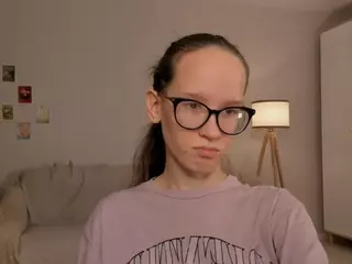 LynetteBails's Live Sex Cam Show