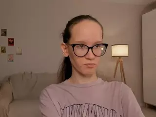 LynetteBails's Live Sex Cam Show