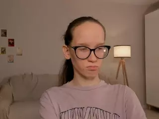 LynetteBails's Live Sex Cam Show