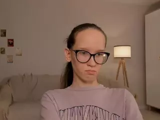 LynetteBails's Live Sex Cam Show