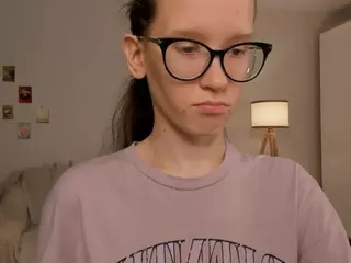 LynetteBails's Live Sex Cam Show