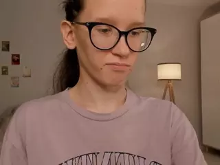 LynetteBails's Live Sex Cam Show