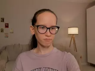 LynetteBails's Live Sex Cam Show