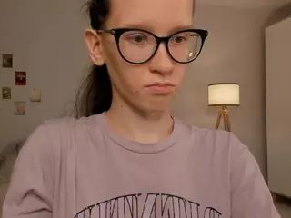 LynetteBails's Live Sex Cam Show