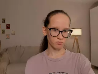 LynetteBails's Live Sex Cam Show