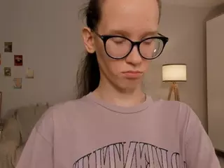 LynetteBails's Live Sex Cam Show