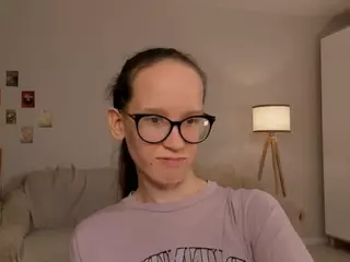 LynetteBails's Live Sex Cam Show