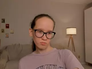 LynetteBails's Live Sex Cam Show