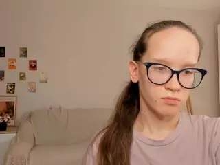 LynetteBails's Live Sex Cam Show