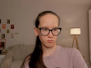 LynetteBails's Live Sex Cam Show