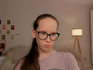 LynetteBails's Live Sex Cam Show