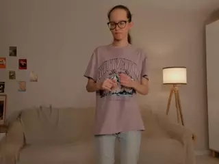 LynetteBails's Live Sex Cam Show