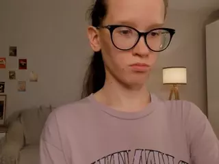 LynetteBails's Live Sex Cam Show