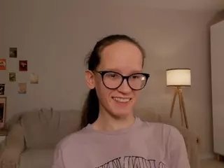 LynetteBails's Live Sex Cam Show