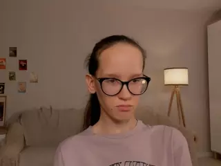 LynetteBails's Live Sex Cam Show