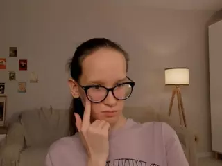 LynetteBails's Live Sex Cam Show