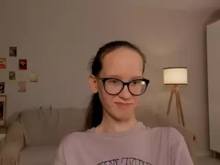 LynetteBails's Live Sex Cam Show